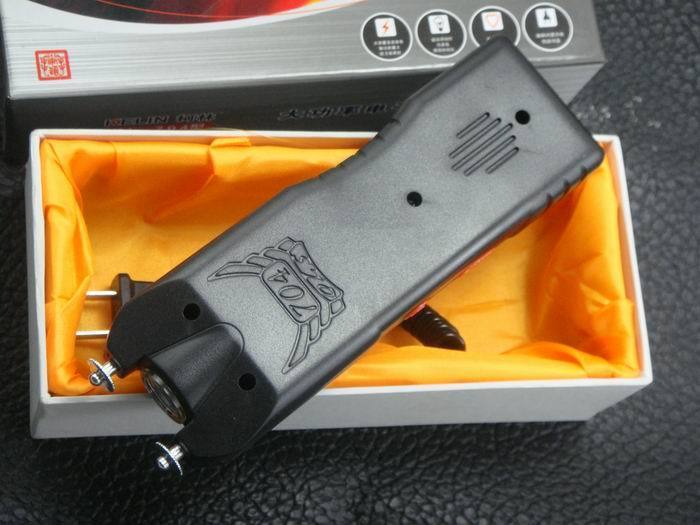 704型短款高压防身电击器 704型短款高压防身电击器